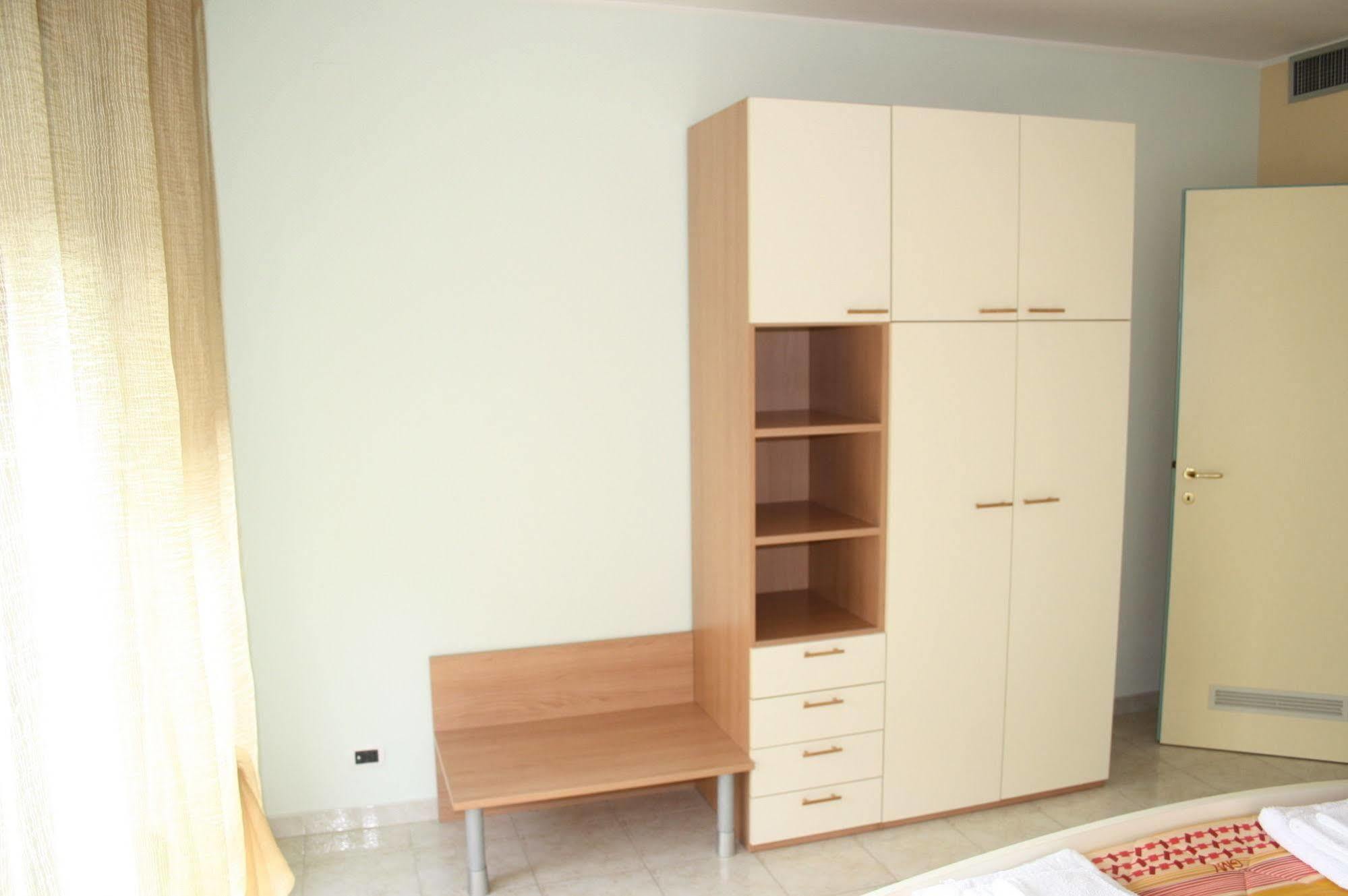 Residence Piramidi Campobasso Buitenkant foto